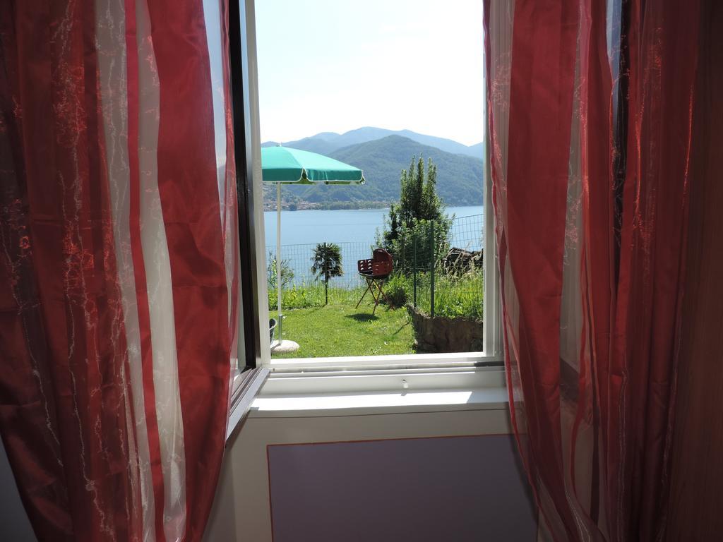 Vanni'S House Cannobio Pokoj fotografie